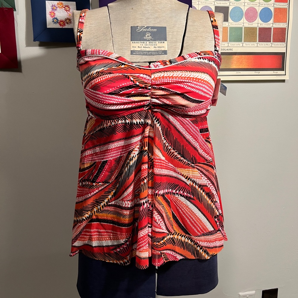 Croft & Barrow Sz 14 Tankini Top Red & Orange Printed Removable Straps